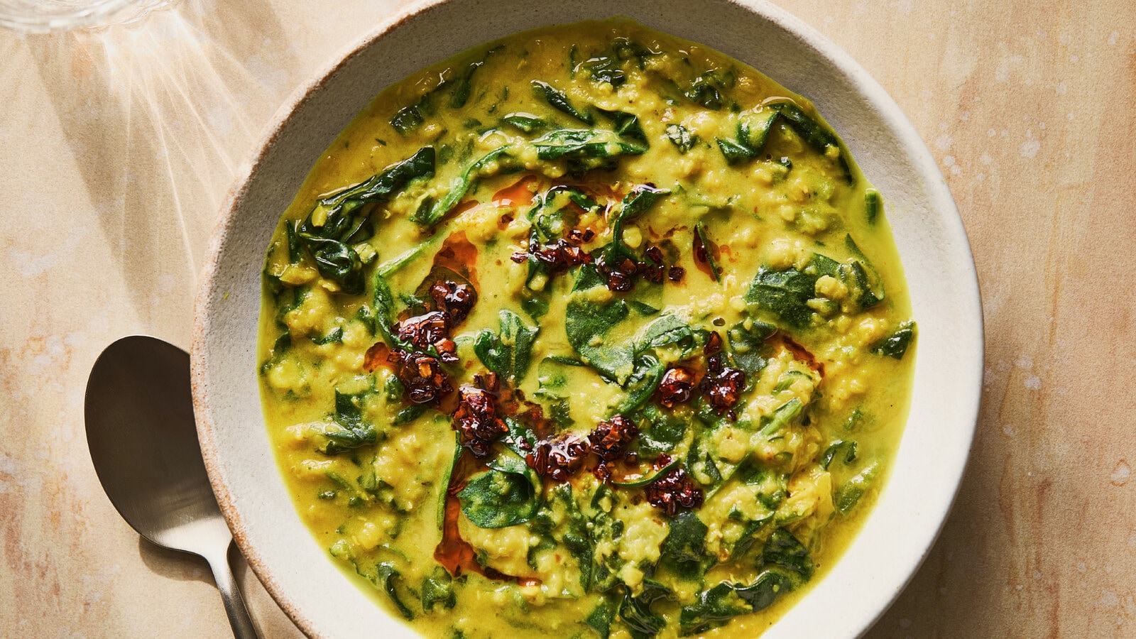 Slow Cooker Spicy Coconut Lentil Soup
